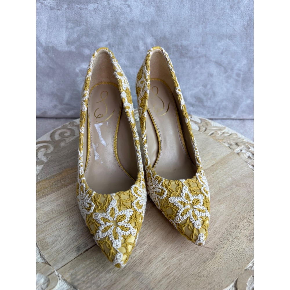 Sam Edelman Hazel Mustard Yellow White Floral Crochet Pointed Toe Pumps Heels